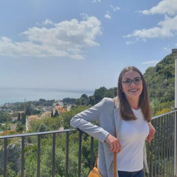 Niñera en Marbella: Phoebe