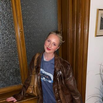 Baby-sitter in Linz: Laura