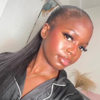 Babysitter Lucan: Ingrid