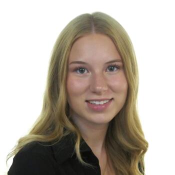 Babysitter Bochum: Mira