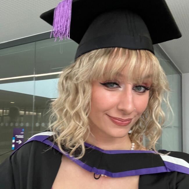 Babysitter in Southampton: Claire