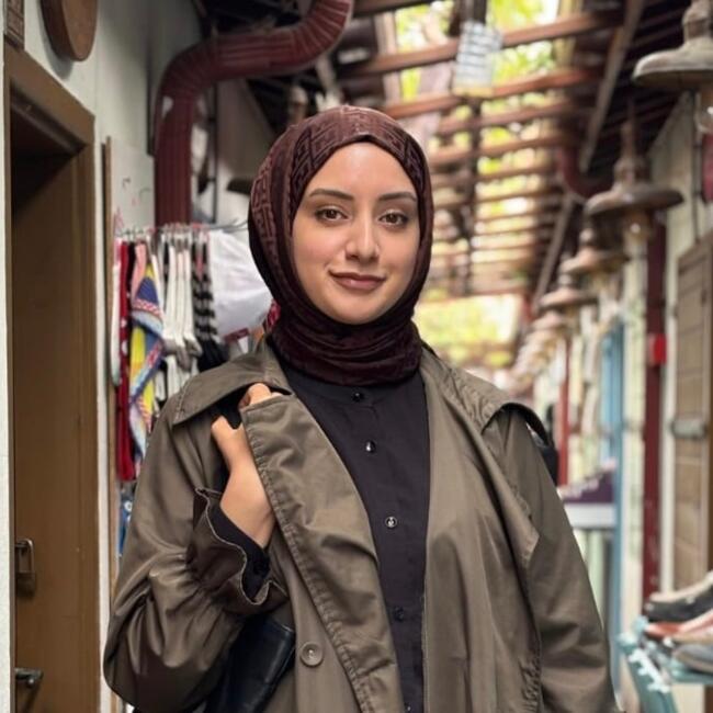 Babysitter in Istanbul: Cansu