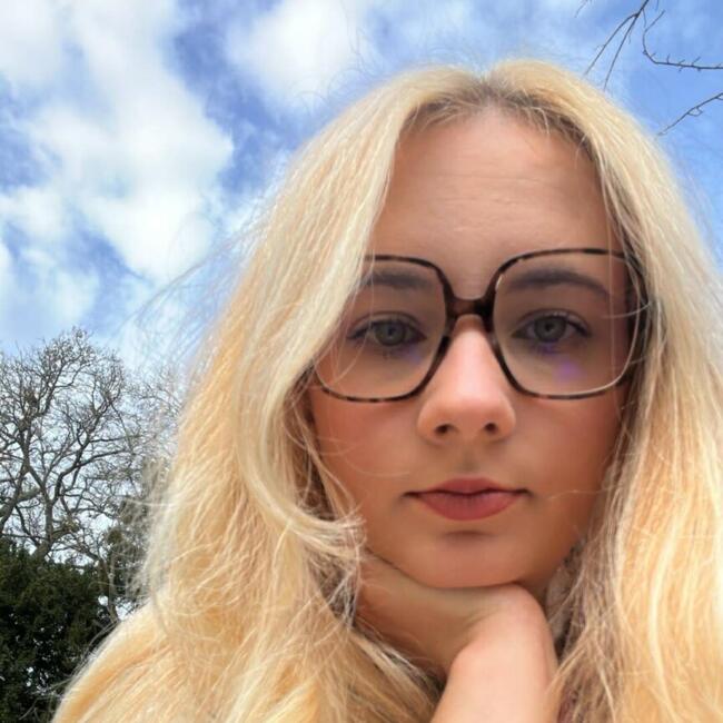 Babysitting job in Meung-sur-Loire: Marion