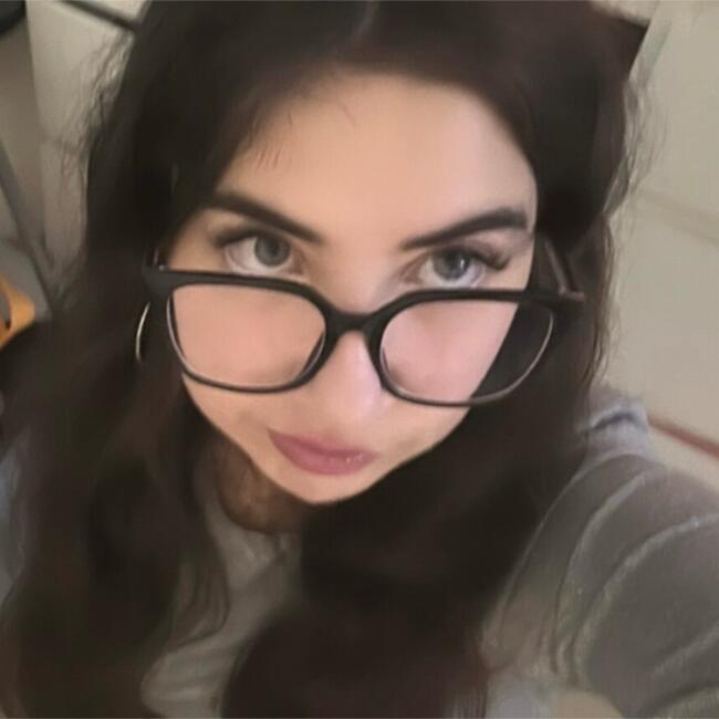 Babysitter in Paris: Melissa