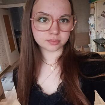 Babysitter in Hambach: Emma