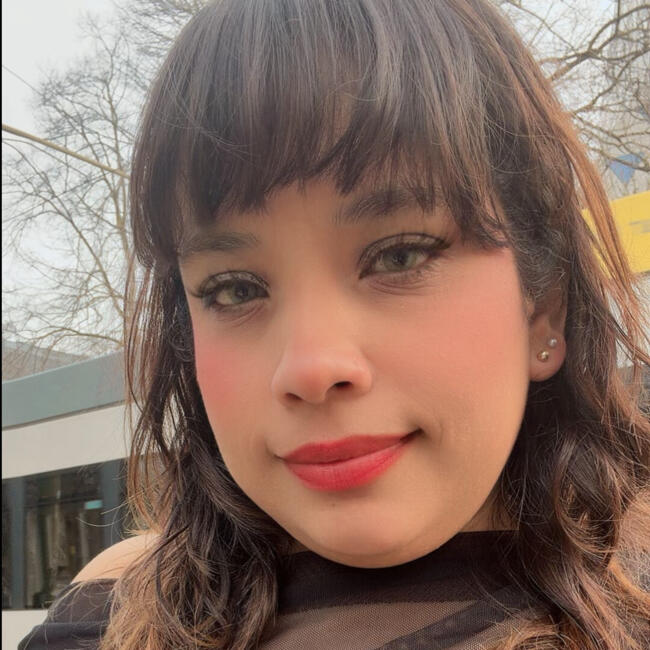 Babysitter Job in Nijlen: Yesenia