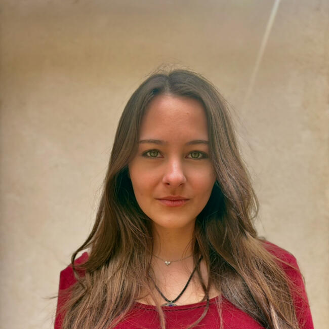 Babysitter in Montpellier: Téa