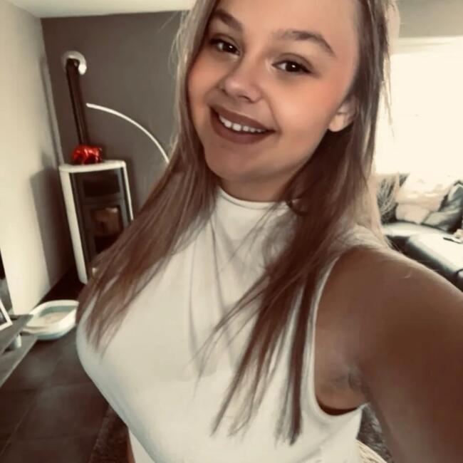 Babysitter in Mouscron: Lali