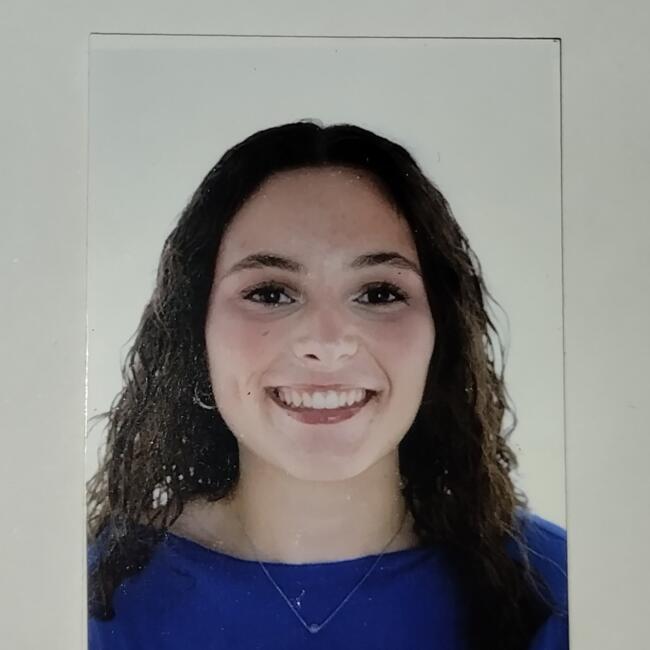 Babysitter in Albacete: Adriana