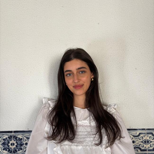 Babysitter in Coimbra: Bárbara