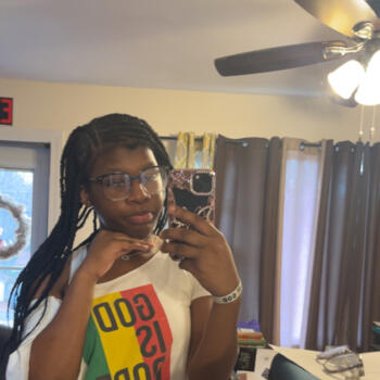 Babysitter in Gaffney: Shamya