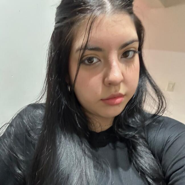 Babysitter in General Fernández Oro: Lucia Yazmin