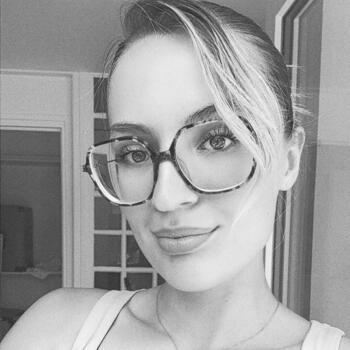 Baby-sitter Ferrières-en-Bray: Marion