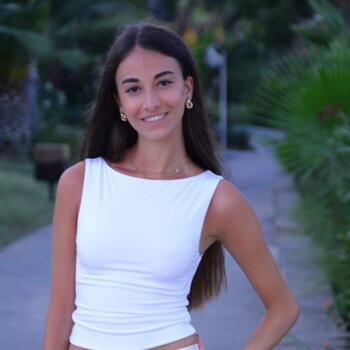 Babysitter in Brisbane: Helena