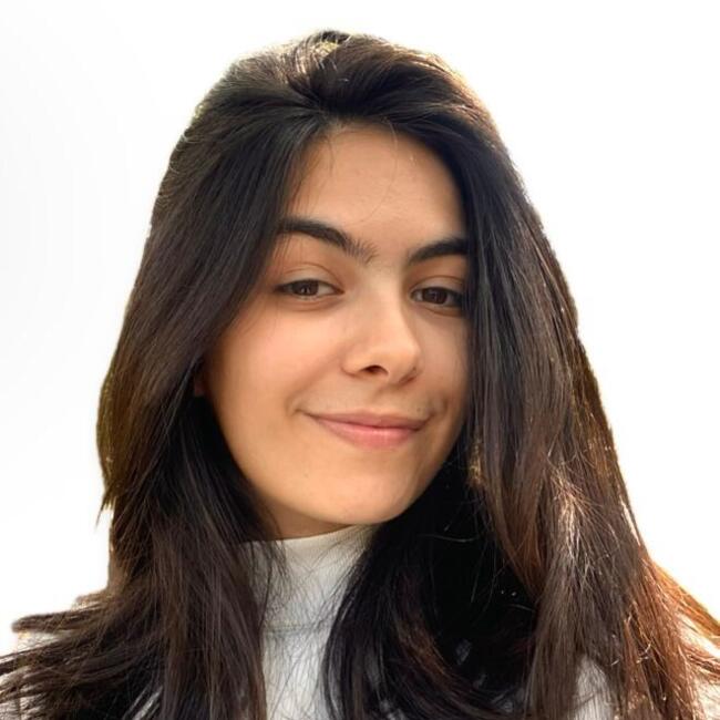 Babysitter in São Paulo: Laura
