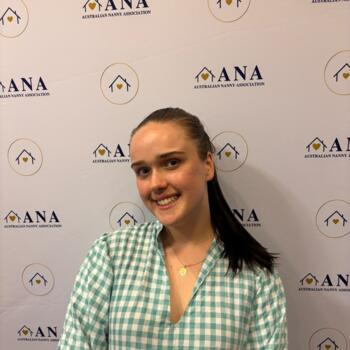 Babysitter London: Charlotte