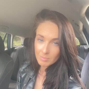 Babysitter in West Drayton: Monika