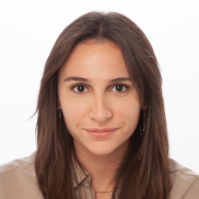 Babysitter in Cornellà de Llobregat: Marina