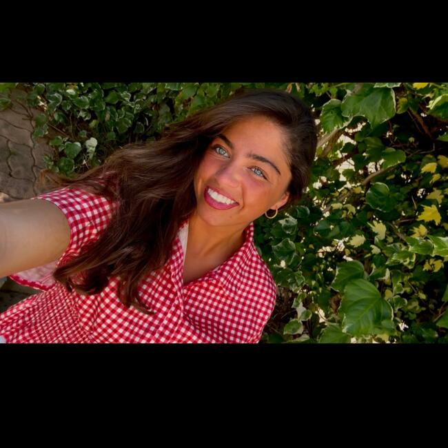 Babysitter in Montfermeil: Donia