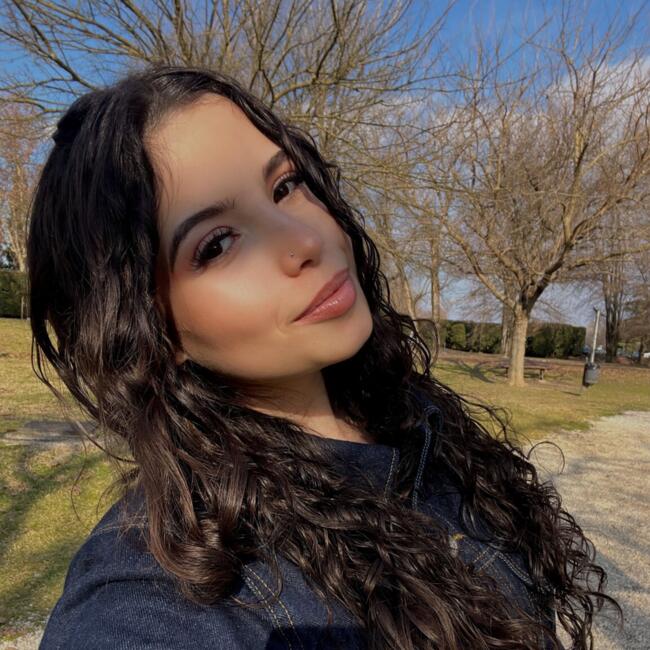 Babysitter in Cascais: Iris