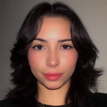 Babysitter Brasília: Bia