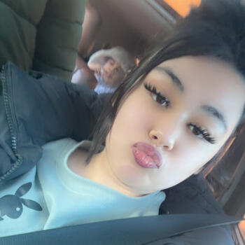 Babysitter in Planet Fitness - Scarborough: Roya