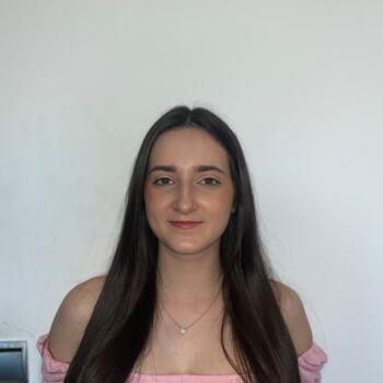 Canguro en Zaragoza: Ainhoa