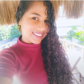 Babá em Parnamirim: Lindiedna