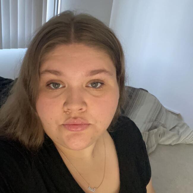 Babysitter in Calgary: Sarah