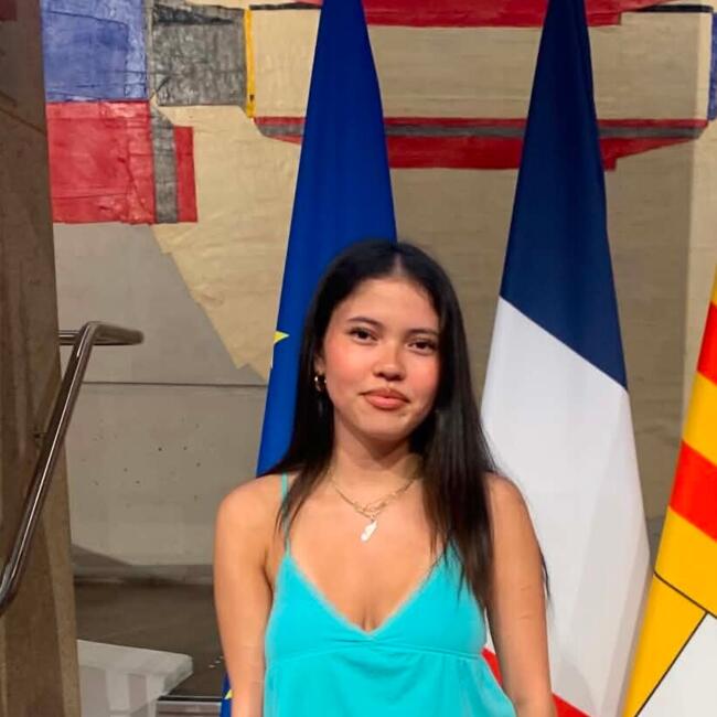 Babysitter in Marseille: Béryl
