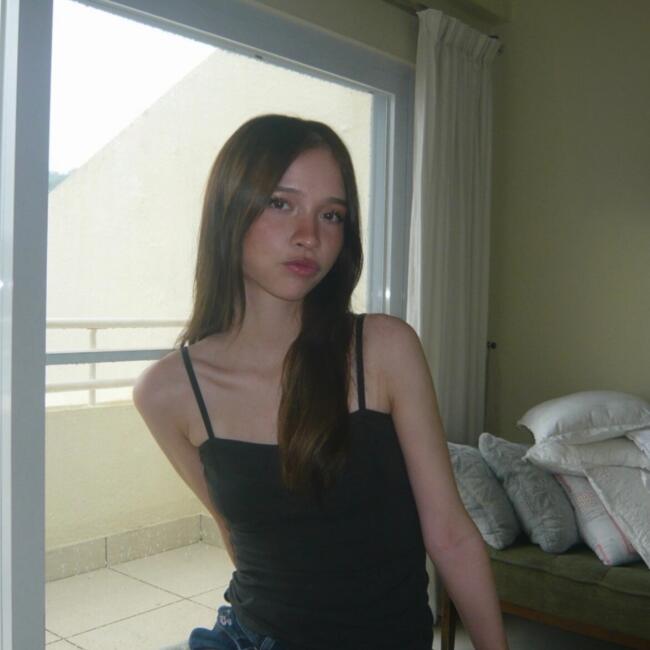 Babysitter in Sham Shui Po: Chuhan Julia