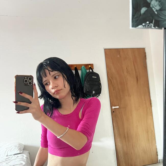 Niñera en Roldán: Kami