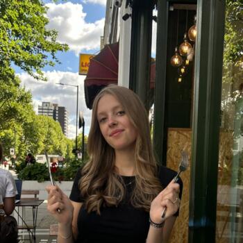 Babysitter Antwerpen: Nore