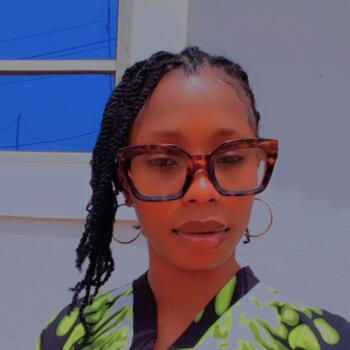 Babysitter in Lugbe Suburban District: Blessing