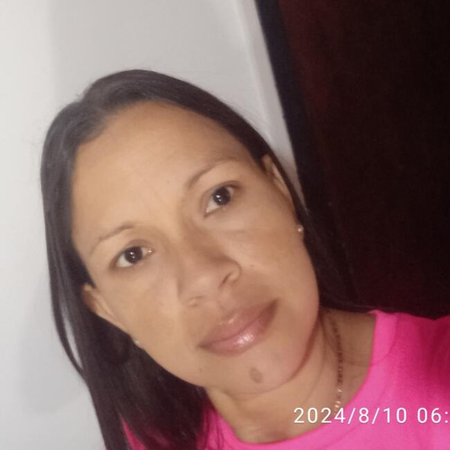 Niñera en Guarenas: Leonela
