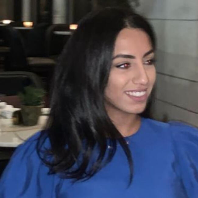 Babysitter in Washington D.C.: Noor