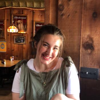 Babysitter in Mount Pleasant (Michigan): Cynthia