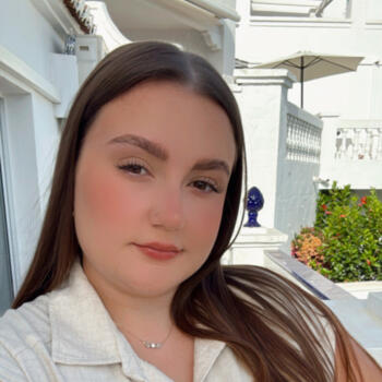 Babysitter in Pessac: Manon