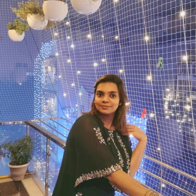 नई दिल्ली में बेबीसिटिंग की नौकरी: Nisha