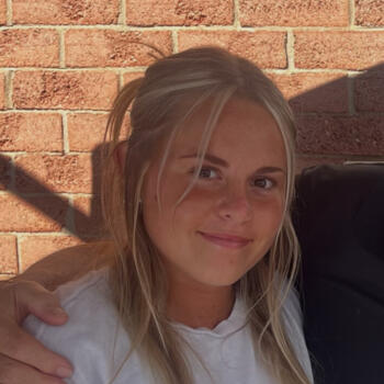 Baby-sitter Kitchener: Charlee