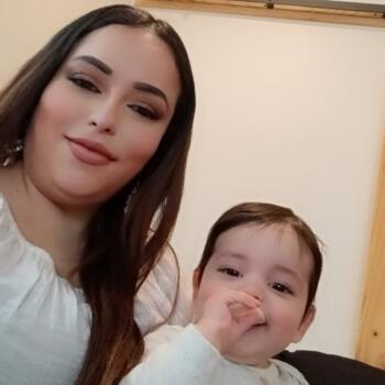 Babysitting job in San Antonio: babysitting job Angelica