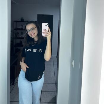 Babysitter in Taió: Emilin