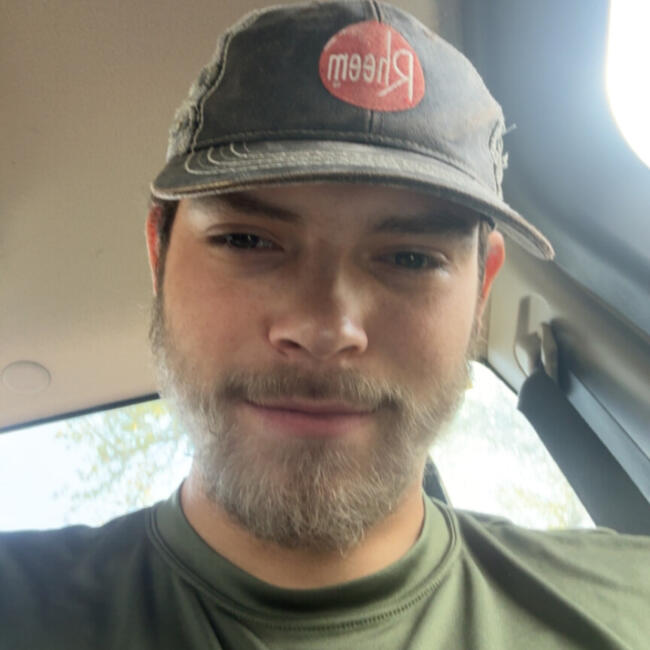 Babysitter in Apopka: Raistlin