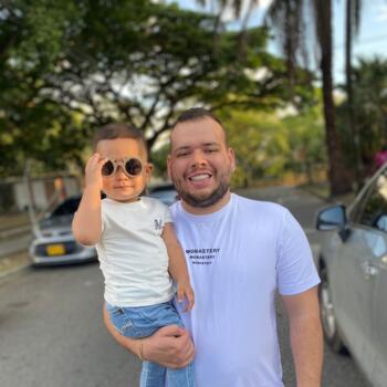 Padre/madre Cali: Alexander