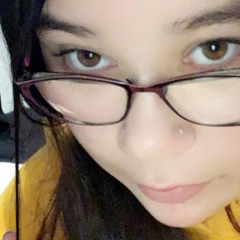 Babysitter in Lower Hutt: Ellazay
