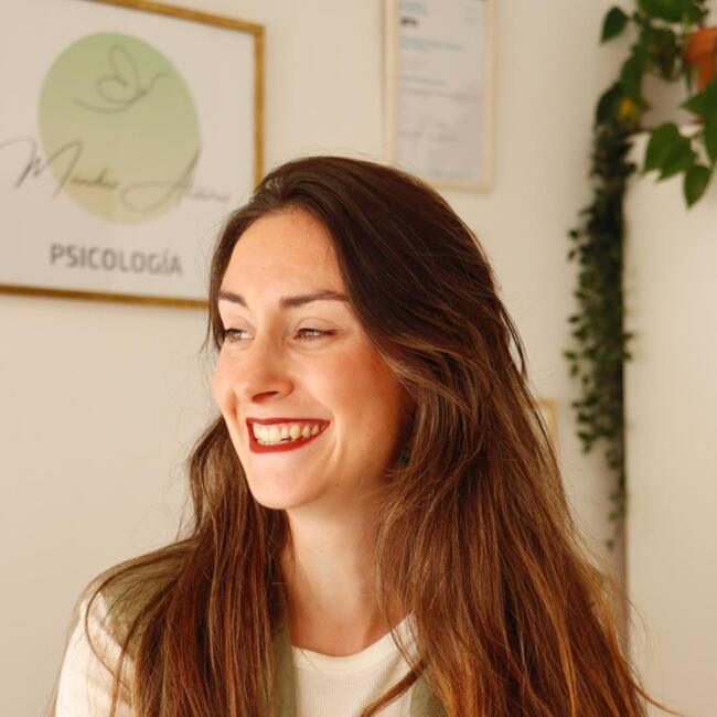 Babysitter in Oviedo: Erika