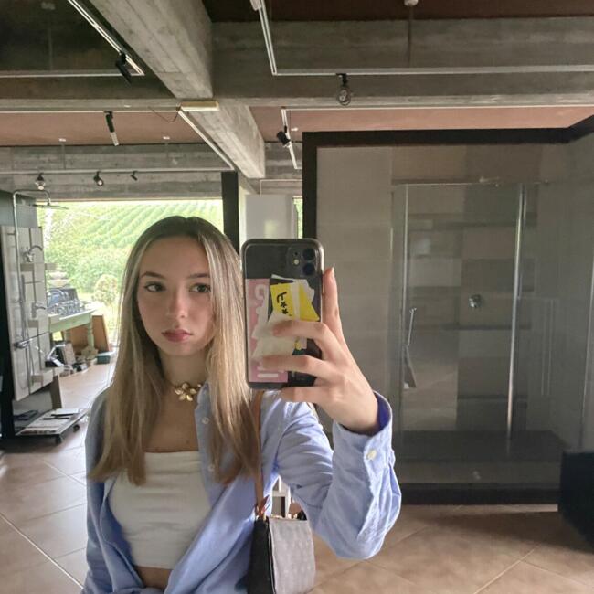 Babysitter in Milan: Vittoria