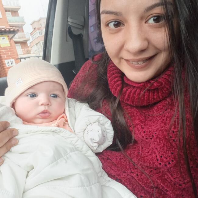 Niñera en Parla: Elena Carmina