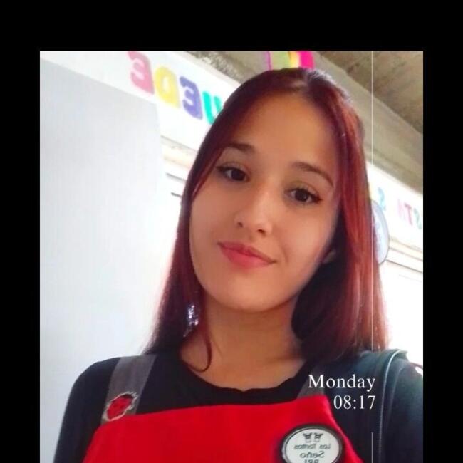 Babysitter in Pilar: Agustina