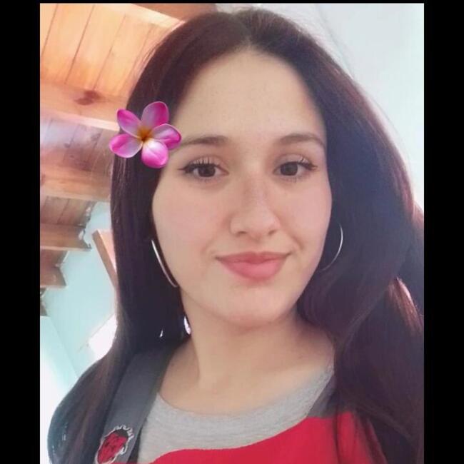 Babysitter in Pilar: Agustina